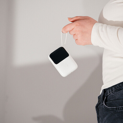 Hızlı Şarj Powerbank 10000 mAh P109M, Beyaz - Thumbnail